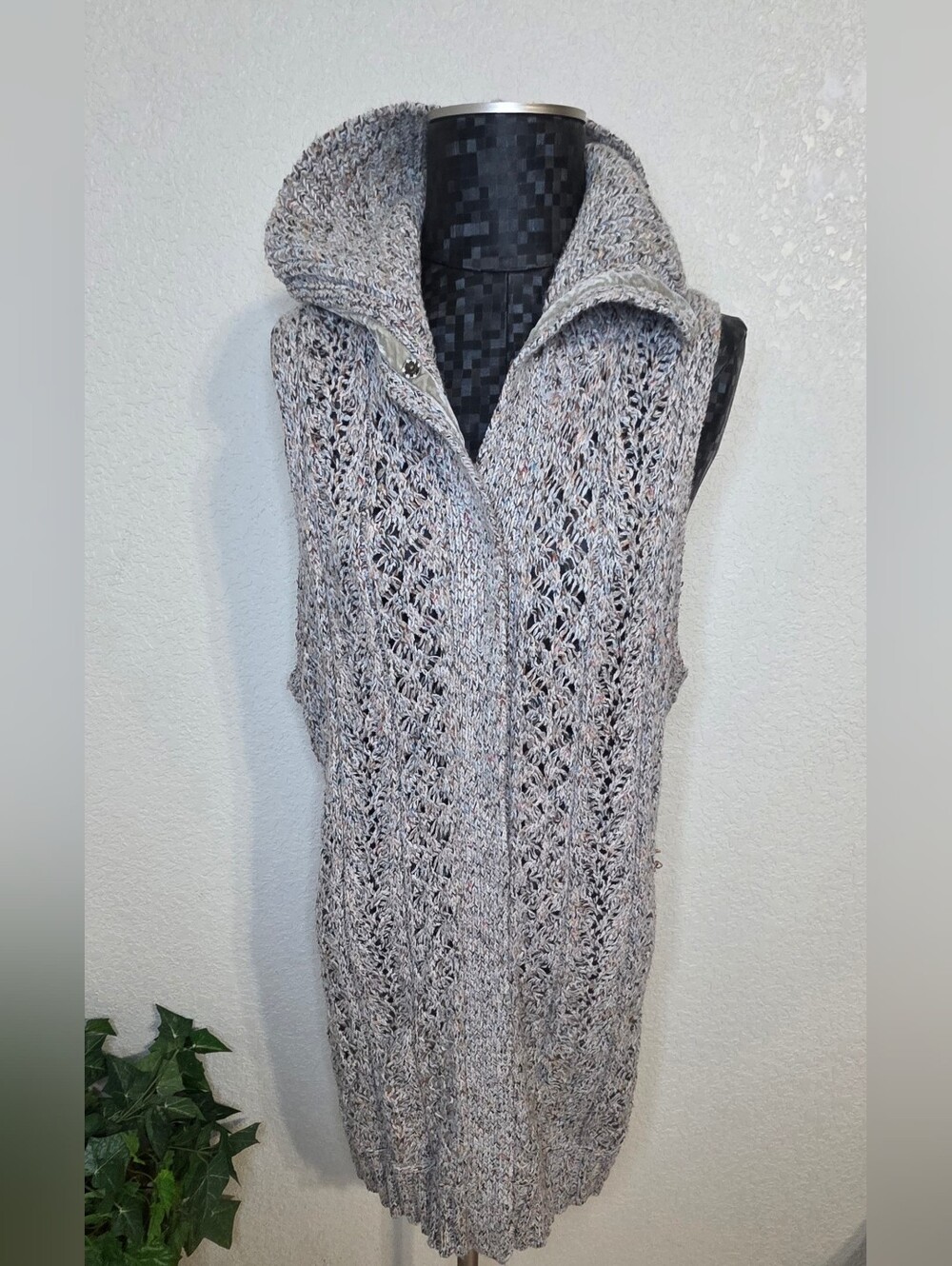 Lane Bryant Cream Open-Knit Hooded Sweater Vest